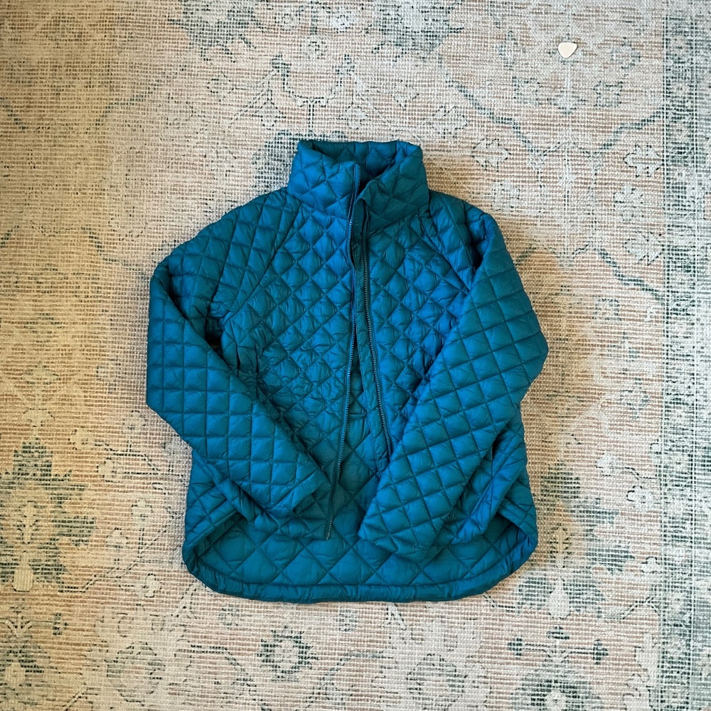 Athleta Whisper Featherless Puffer Jacket Size xxs